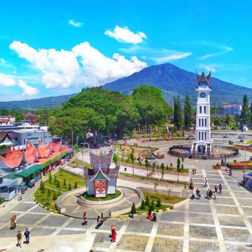 Wisata padang bukittinggi - Jam Gadang Bukittinggi