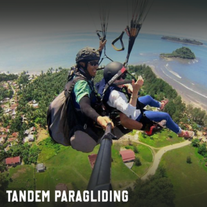 Tandem Paragliding - Puncak Gado Gado - Tandem Paragliding in Padang